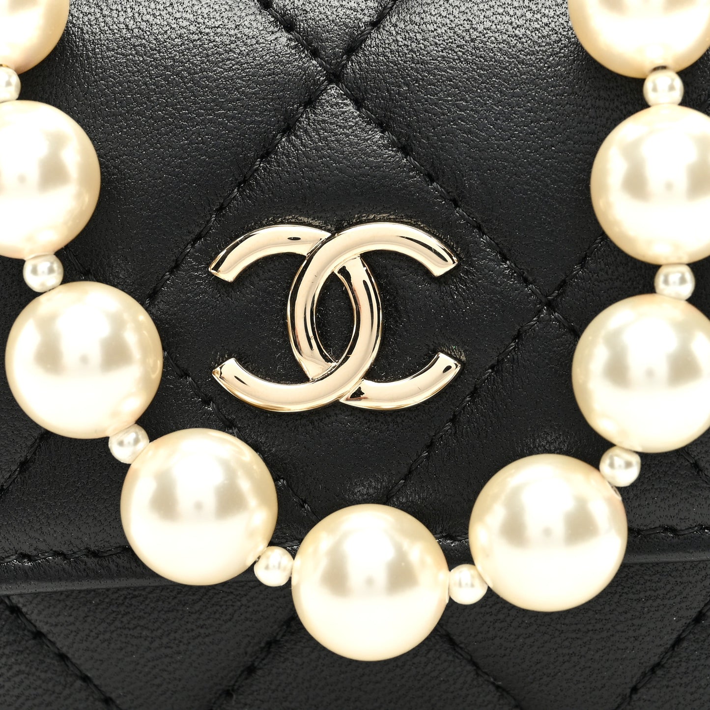 Lambskin Quilted Pearl Chain Belt Bag Black