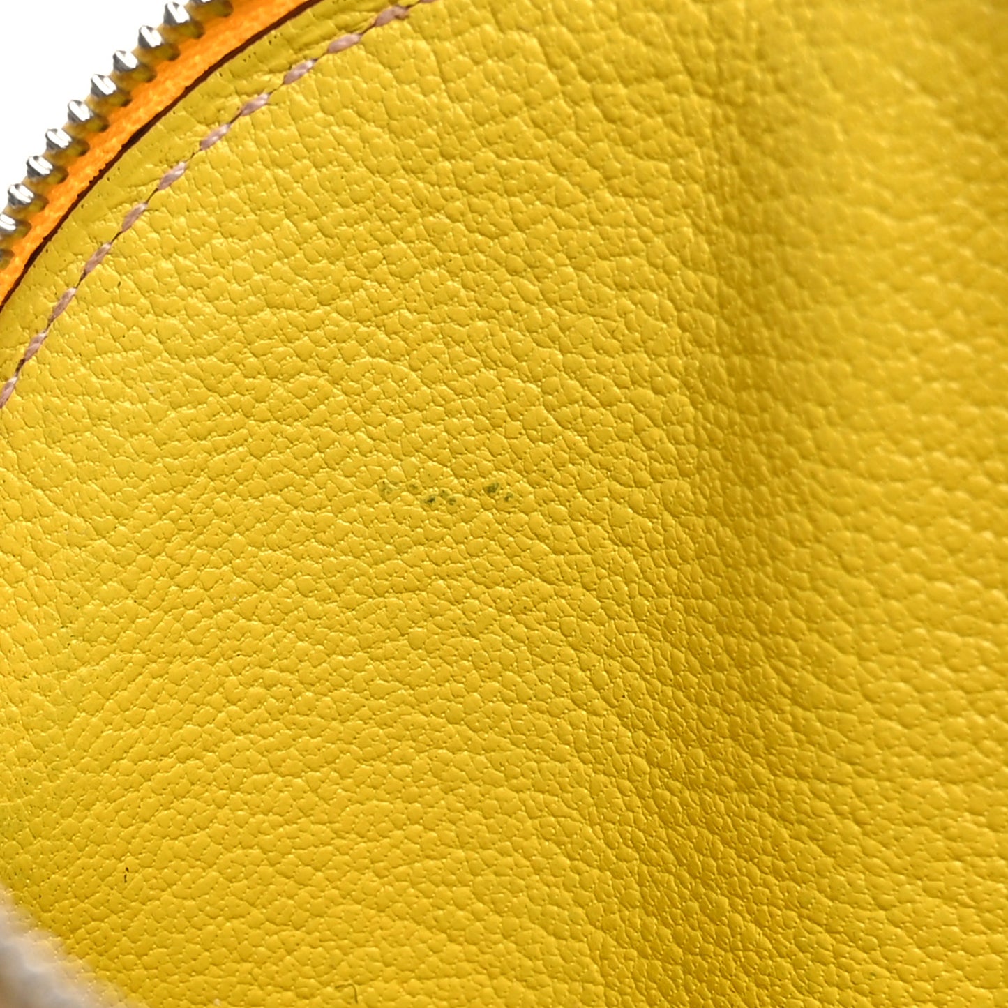 Chevre Mysore Mini In-The-Loop Card Holder Jaune De Naples