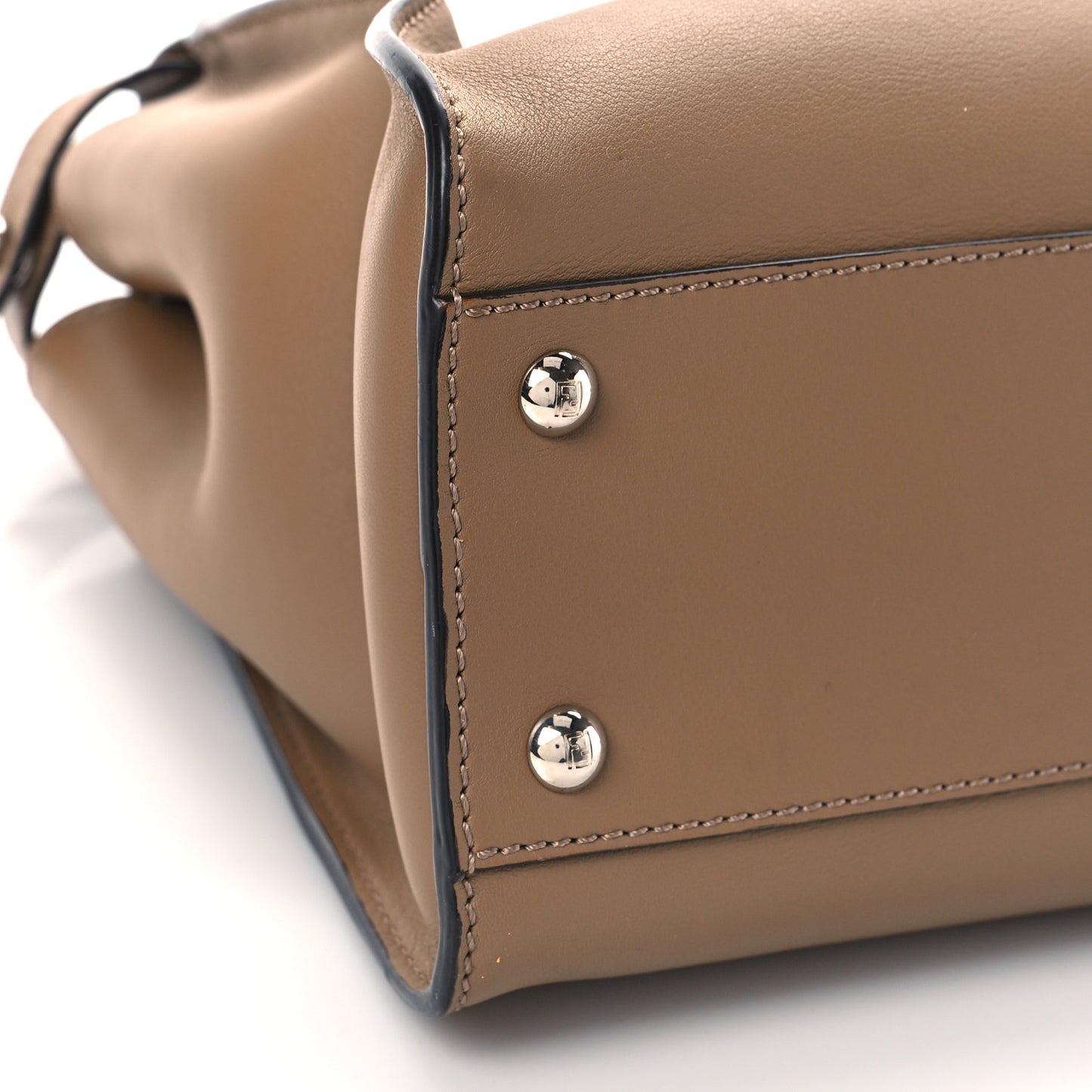 Vitello Seta Shiny Nappa Medium Peekaboo Iconic Satchel Cuoio Ardesia