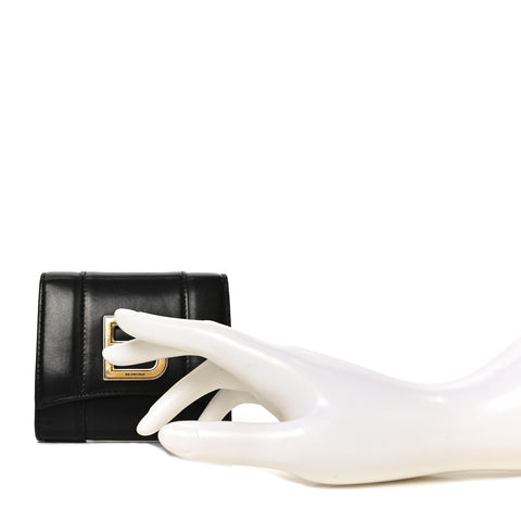 Shiny Box Calfskin Hourglass Compact Wallet Black