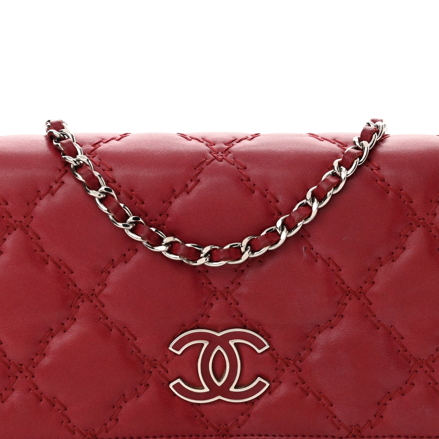 Calfskin Double Stitch Hamptons Wallet On Chain WOC Red