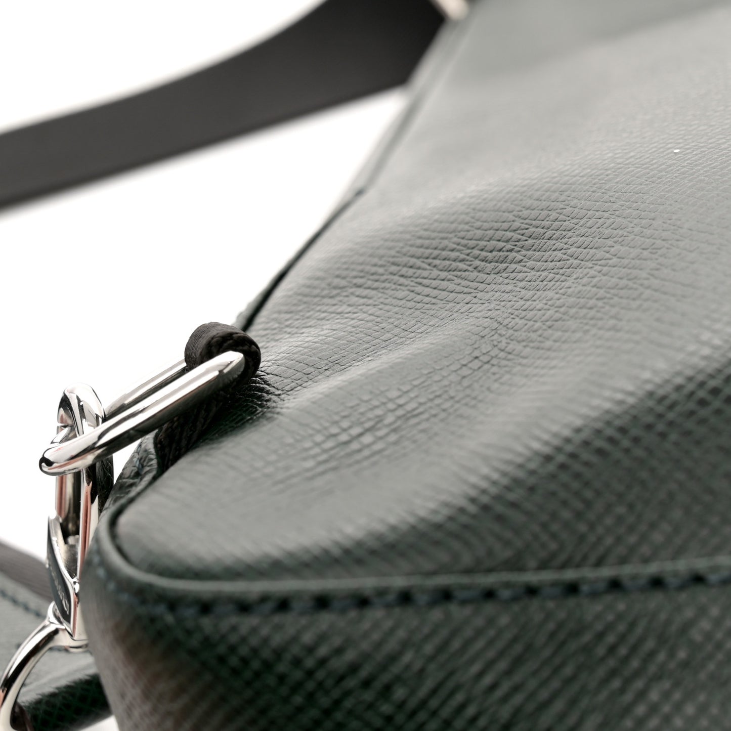 Taiga Avenue Sling Bag Epicea