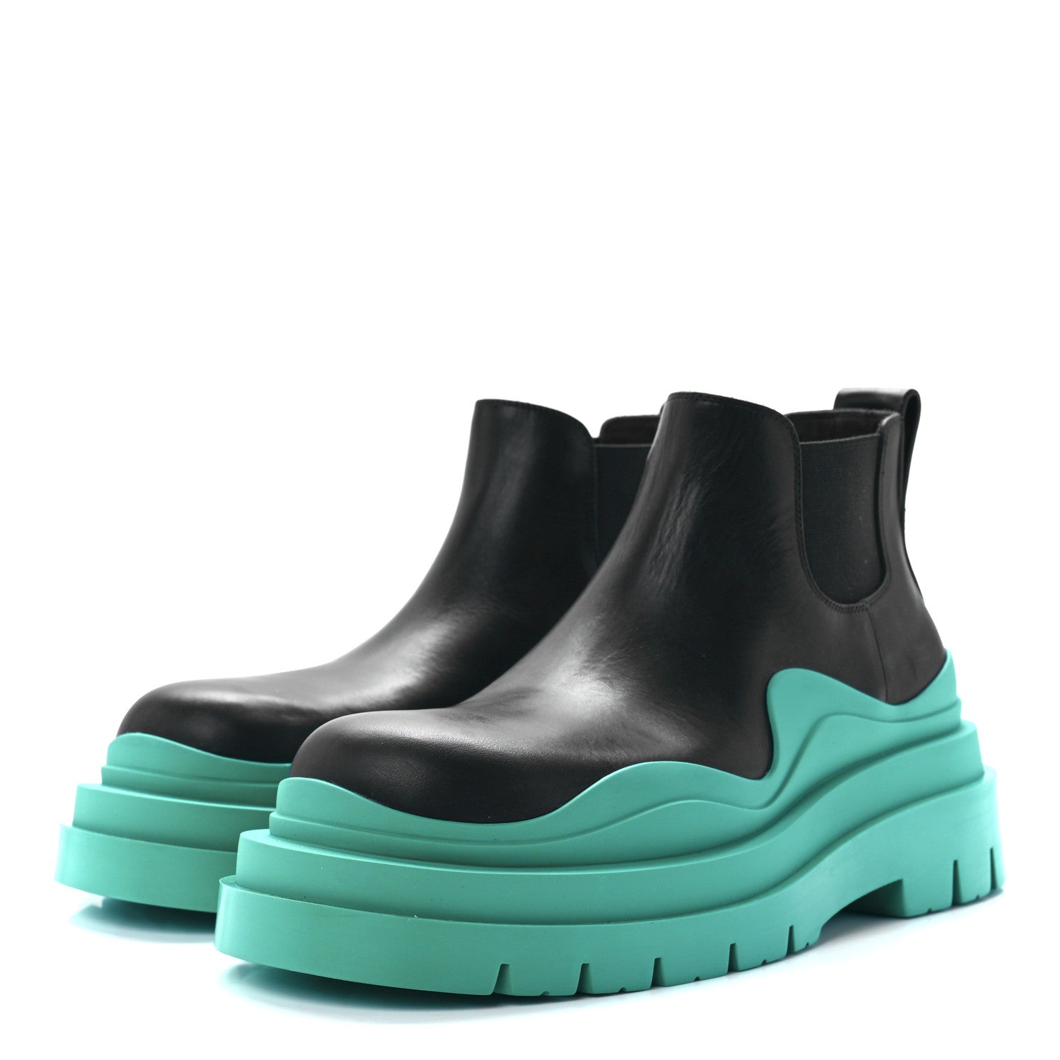 Bottega Veneta Calfskin The Tire Cropped Chelsea Boots 38 Black Neptune 3 of 8