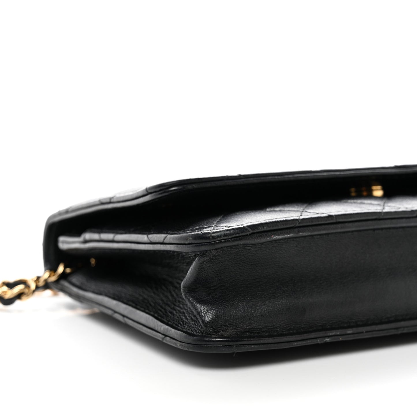 Lambskin Quilted Wallet On Chain WOC Black