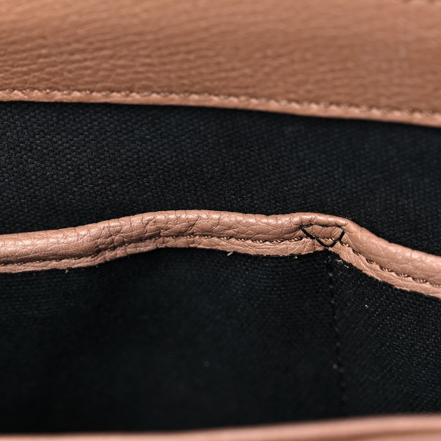 Derby Calfskin House Check Small Camberley Dark Sand