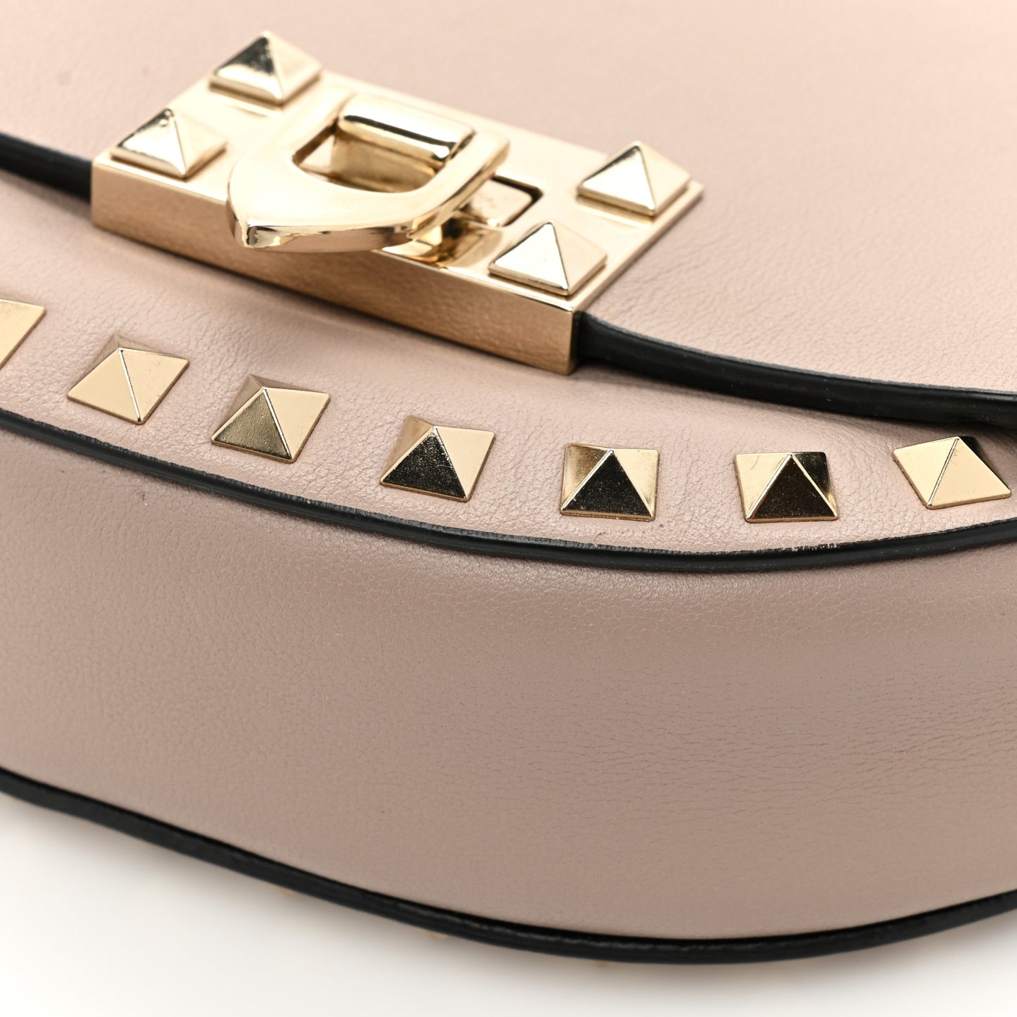 Vitello Rockstud Flip Lock Flap Saddle Crossbody Bag Poudre