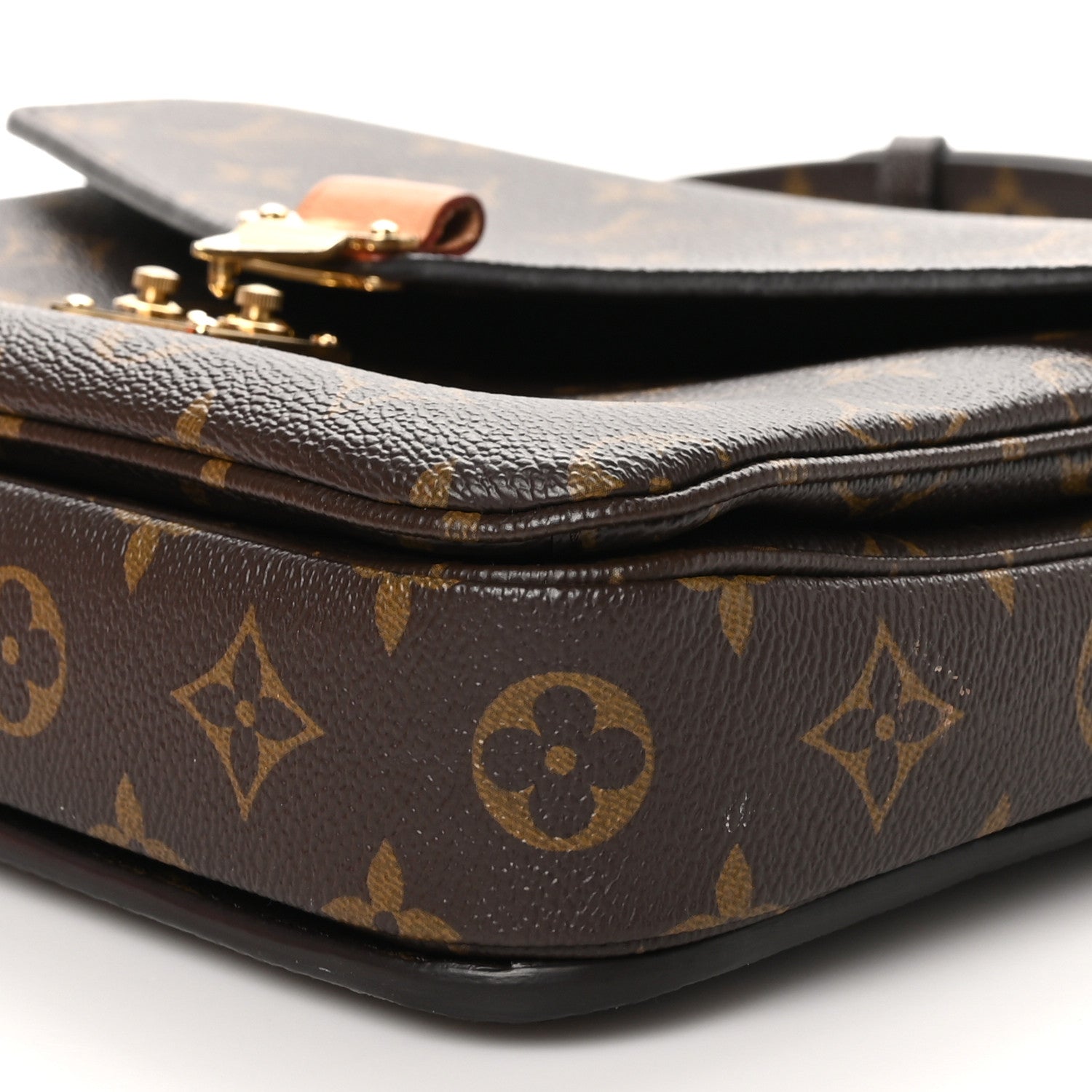 Louis Vuitton Monogram Pochette Metis 10 of 10