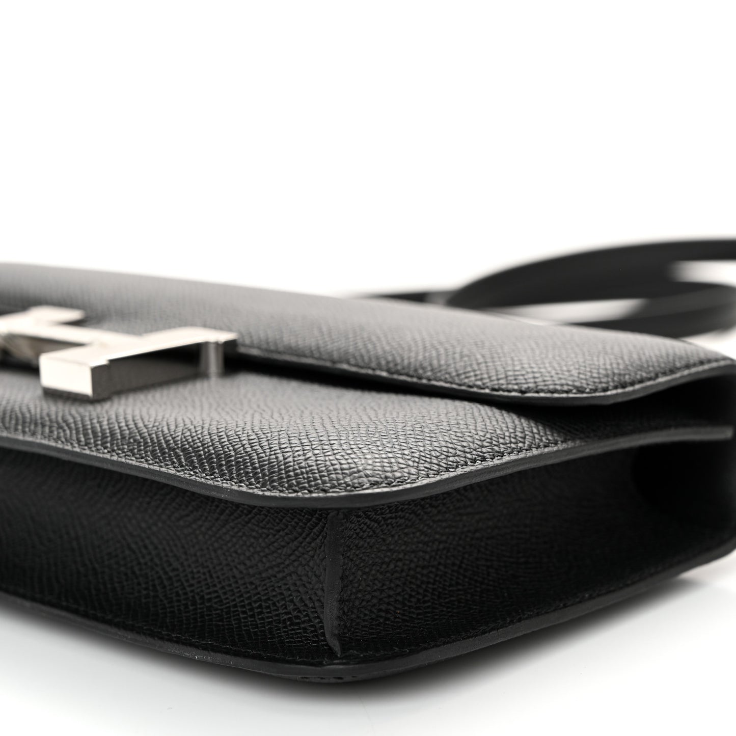 Epsom Constance Elan Black