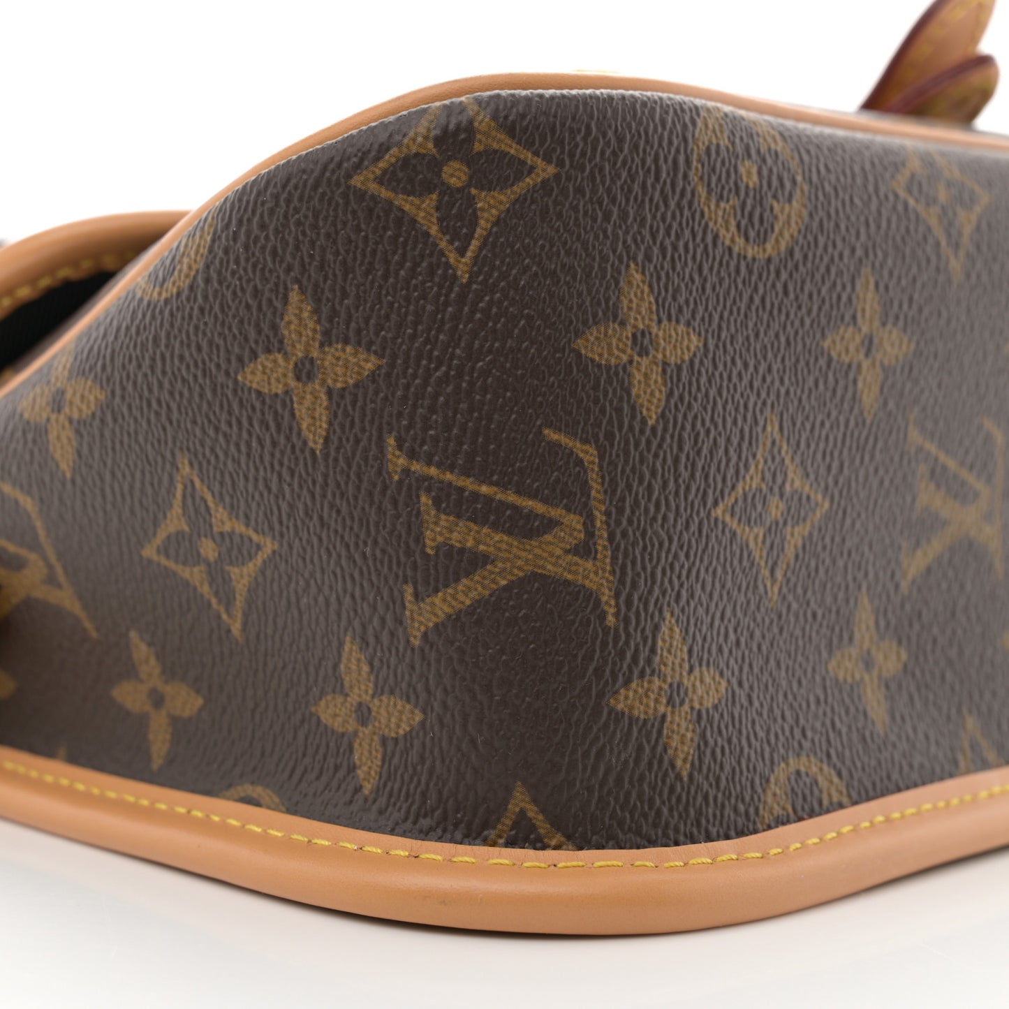 Monogram Diane Black