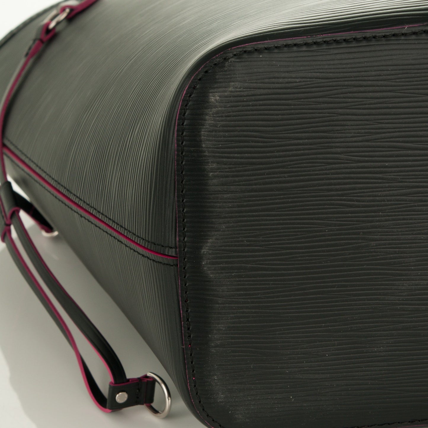 Epi Neverfull MM Black Hot Pink