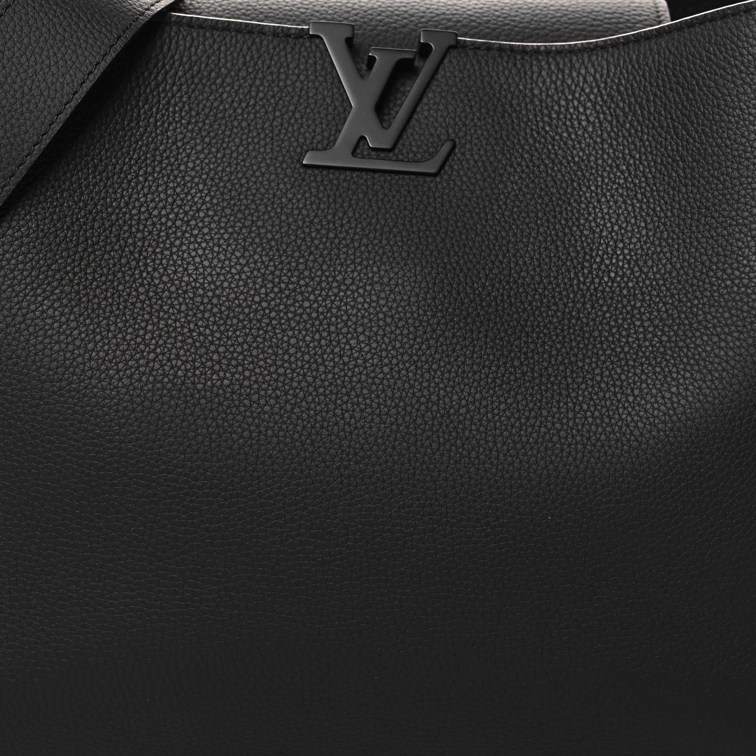 Louis Vuitton Taurillon Capucines GM Souple Matte Black 8 of 10