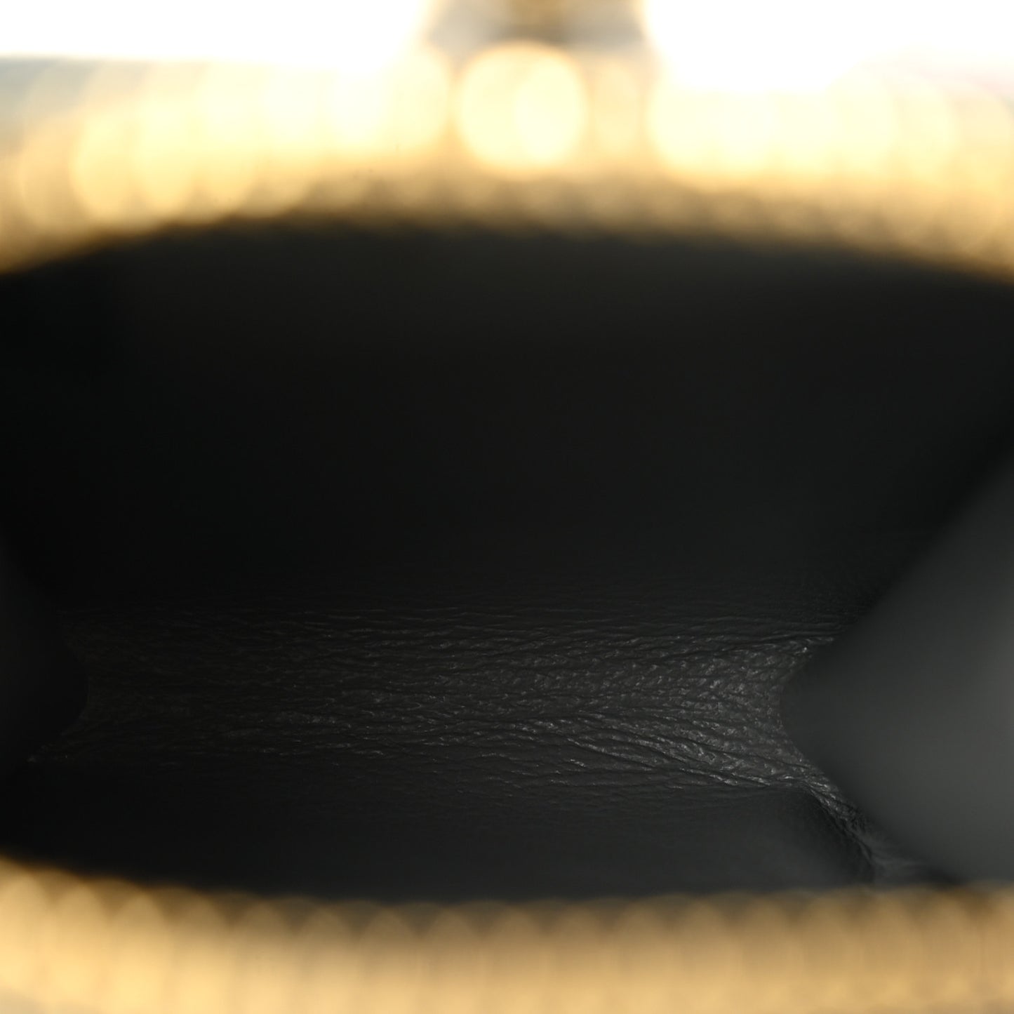 Saffiano Lux Re-Edition 2005 Shoulder Strap With Pouch Marmo