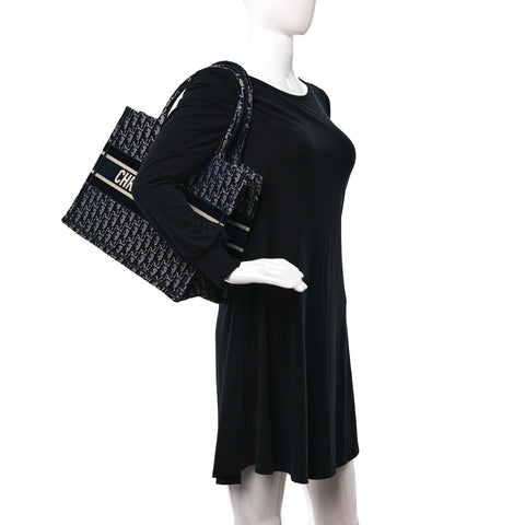 Oblique Velvet Medium Book Tote Blue Multicolor