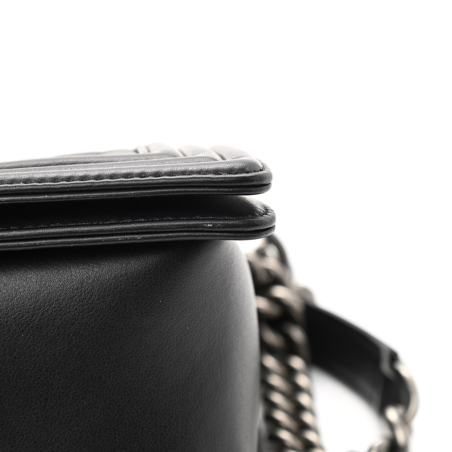 Calfskin Quilted Medium Boy Flap Black