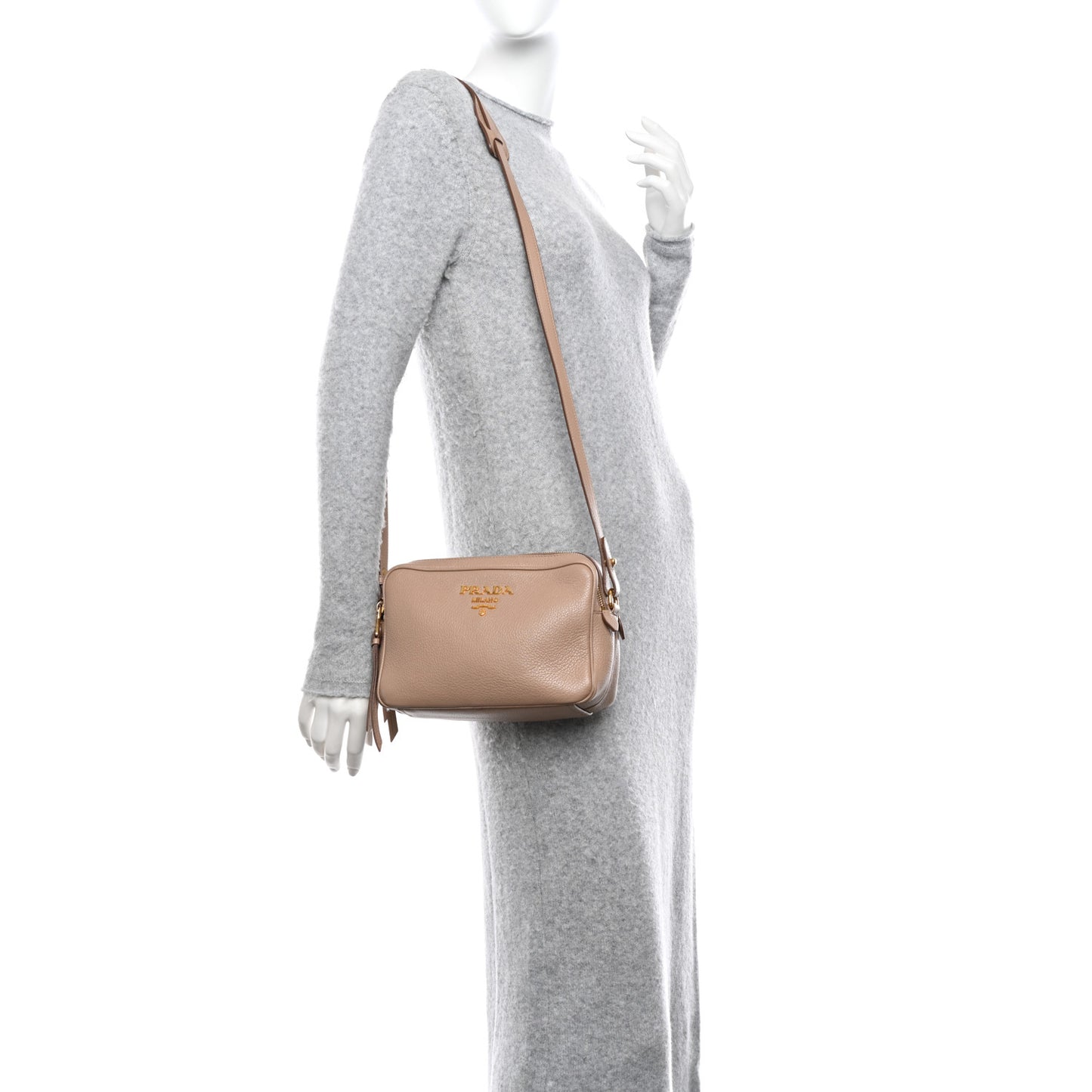 Vitello Daino Medium Double Zip Shoulder Bag Cammeo