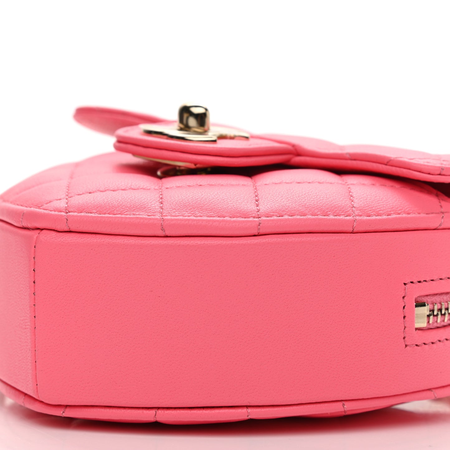 Lambskin Quilted CC In Love Heart Clutch With Chain Pink