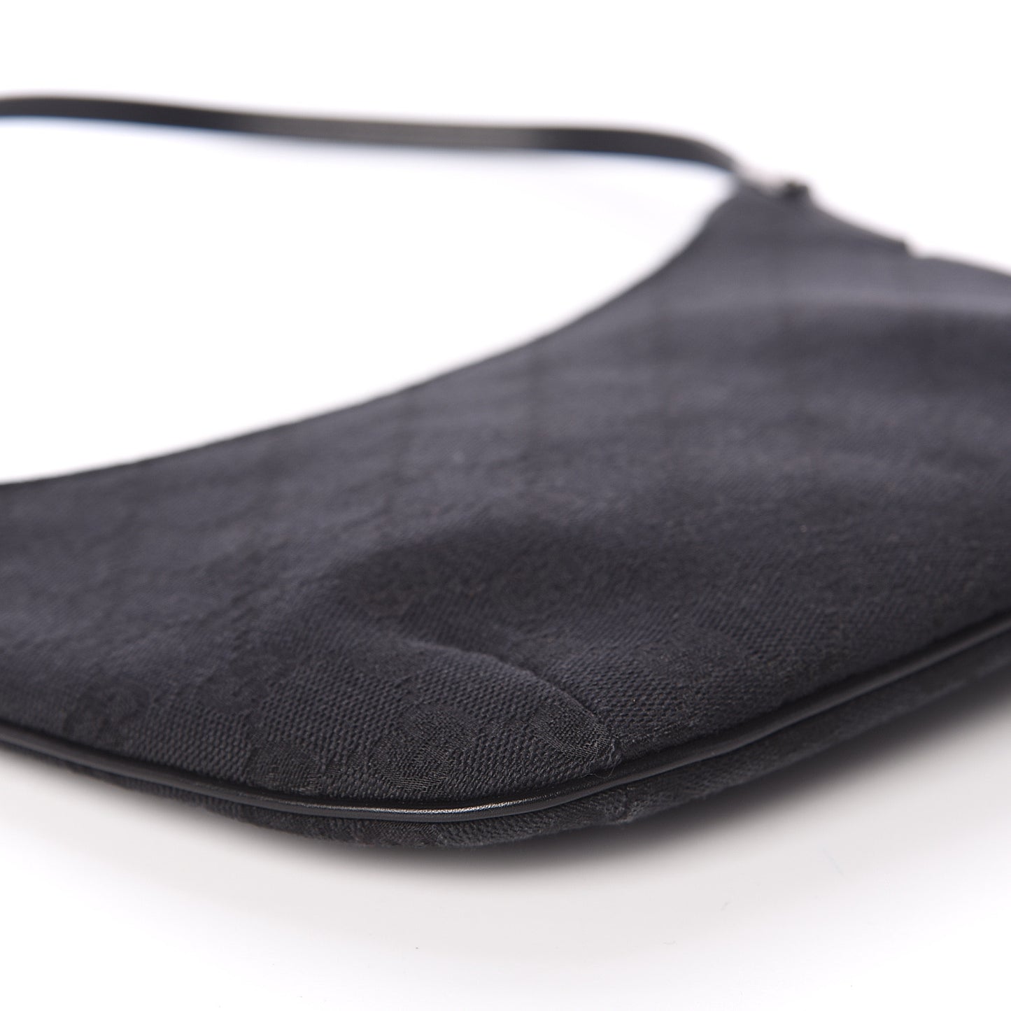 Monogram Pochette Black