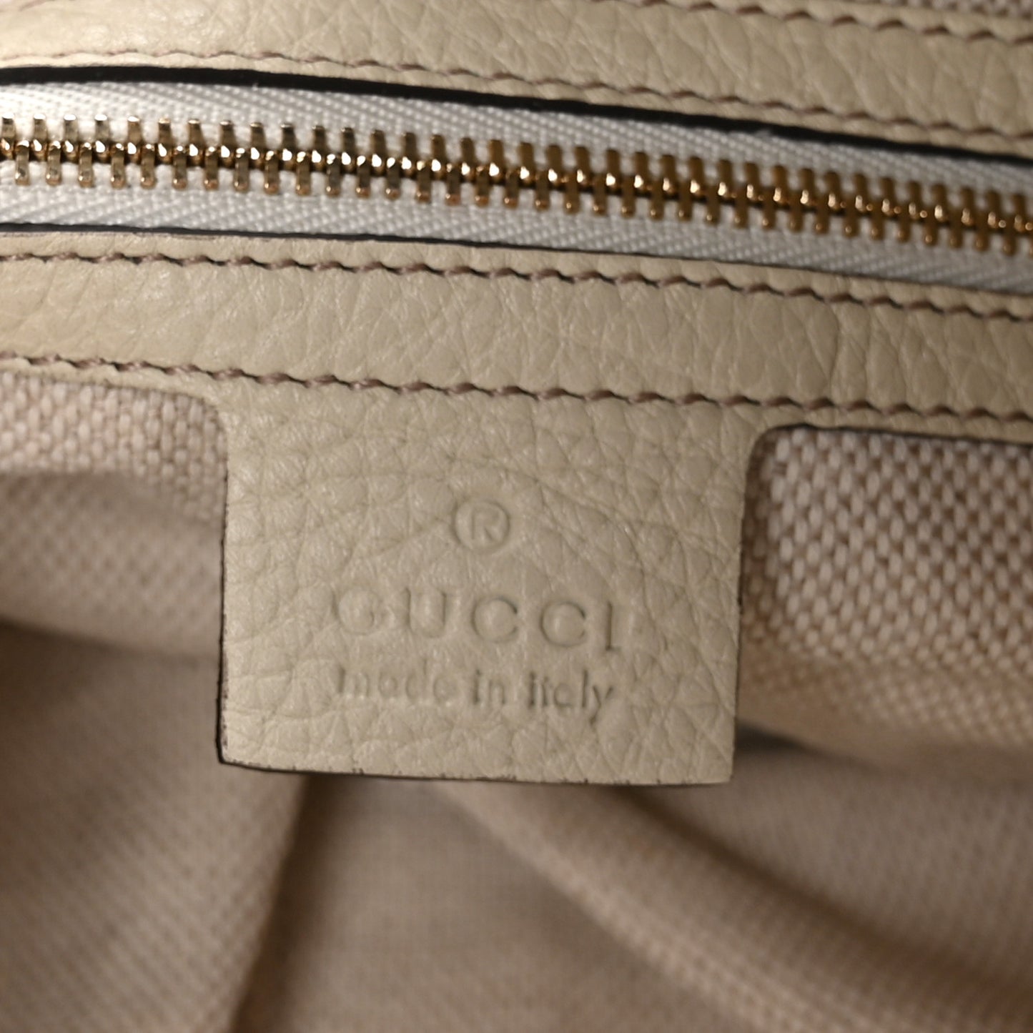 Pebbled Calfskin Medium Soho Chain Shoulder Bag Off White