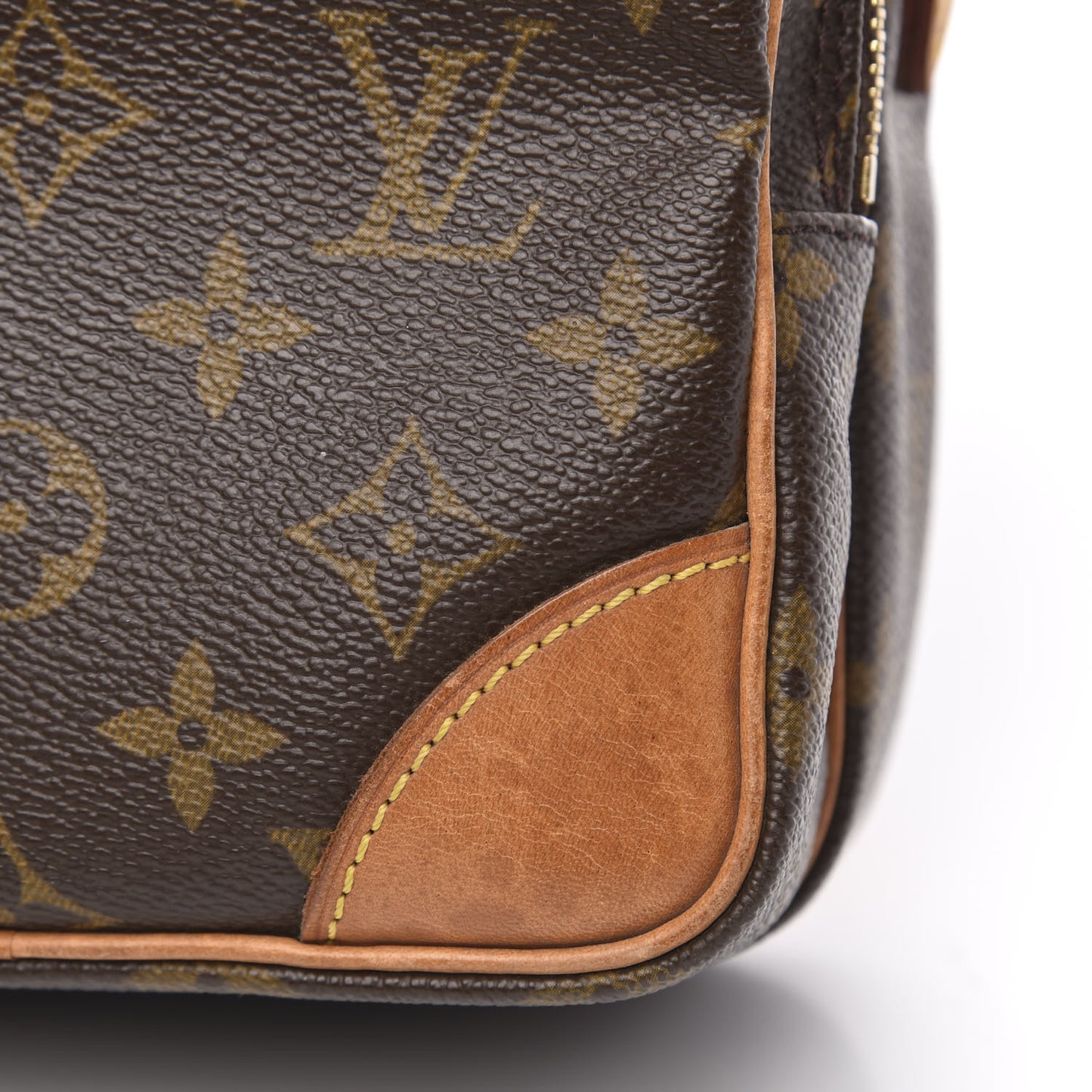 Monogram Amazone