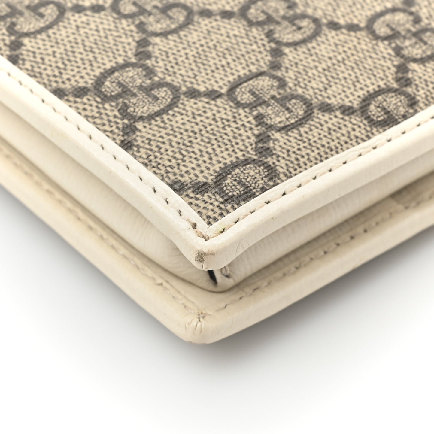 GG Supreme Monogram Azalea Calfskin Horsebit 1955 Wallet On Chain Beige Ebony Mystic White