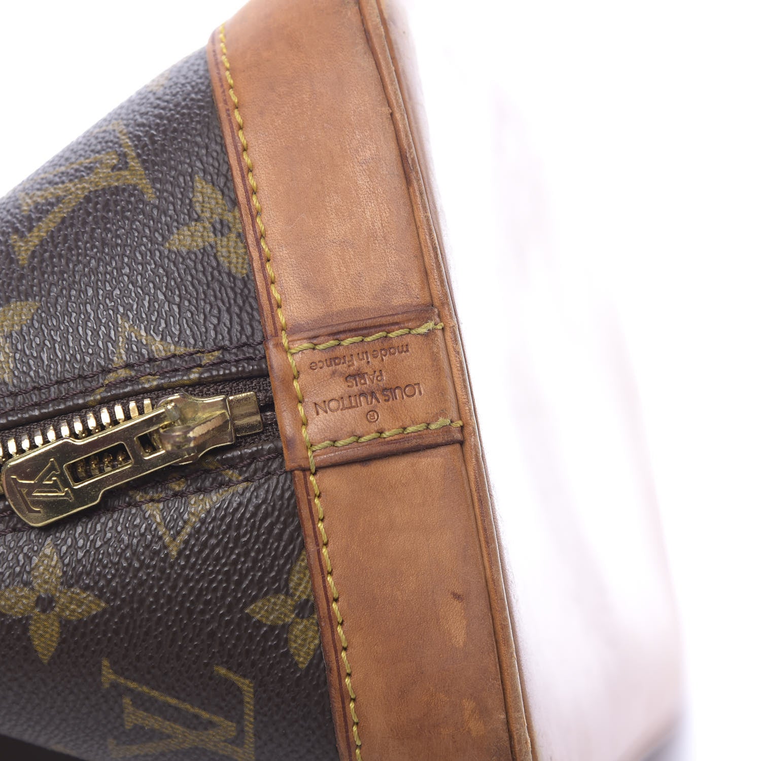 Louis Vuitton Monogram Alma PM 6 of 14