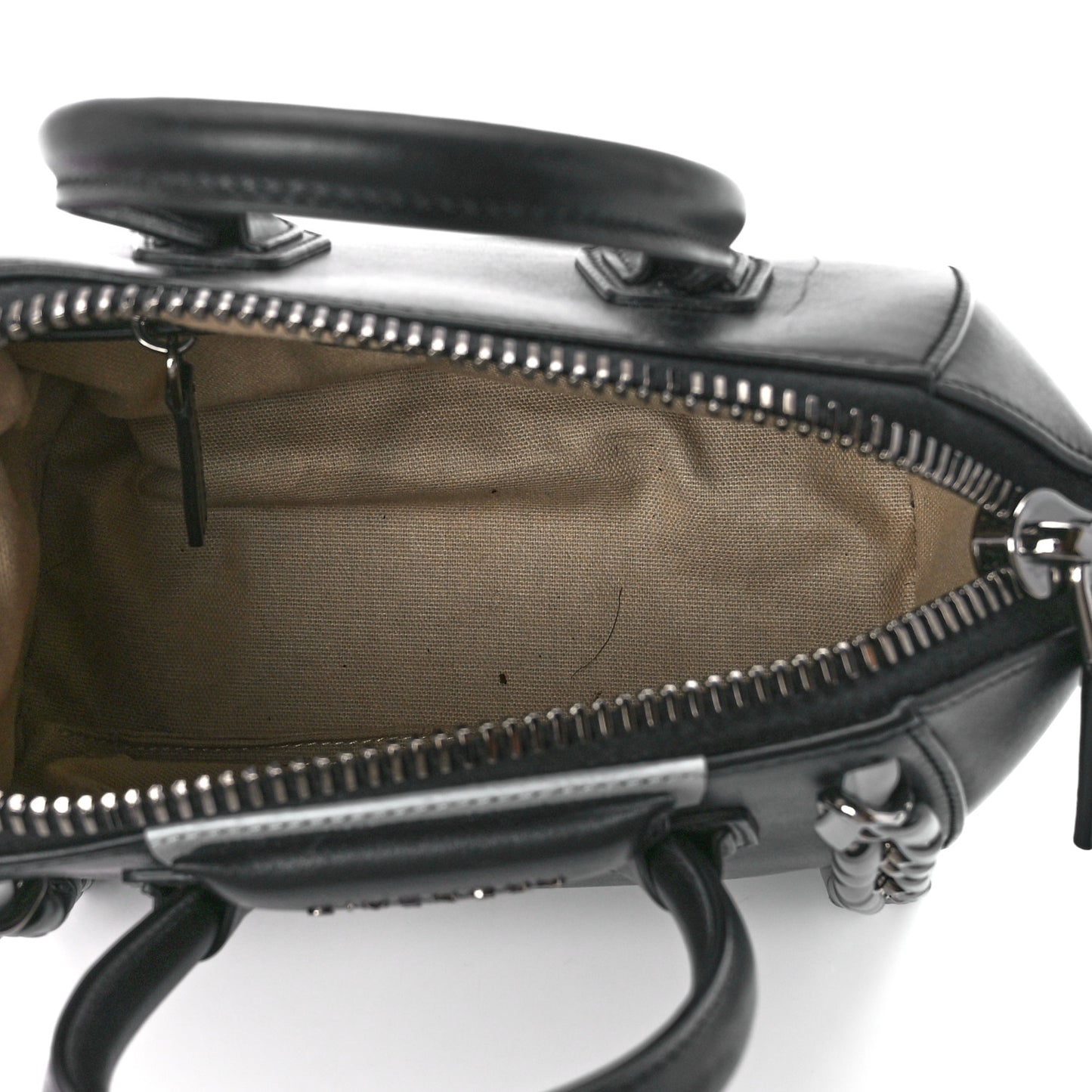 Smooth Calfskin Mini Chain Weave Antigona Black