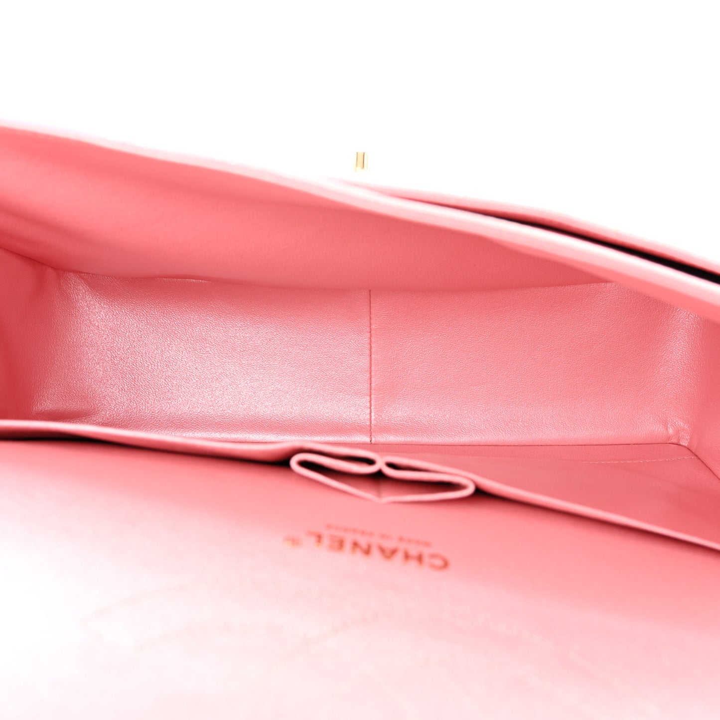 Iridescent Caviar Quilted Jumbo Double Flap Rose Pink