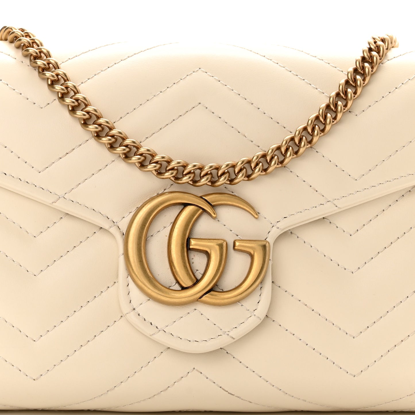 Calfskin Matelasse GG Marmont Chain Wallet Mystic White
