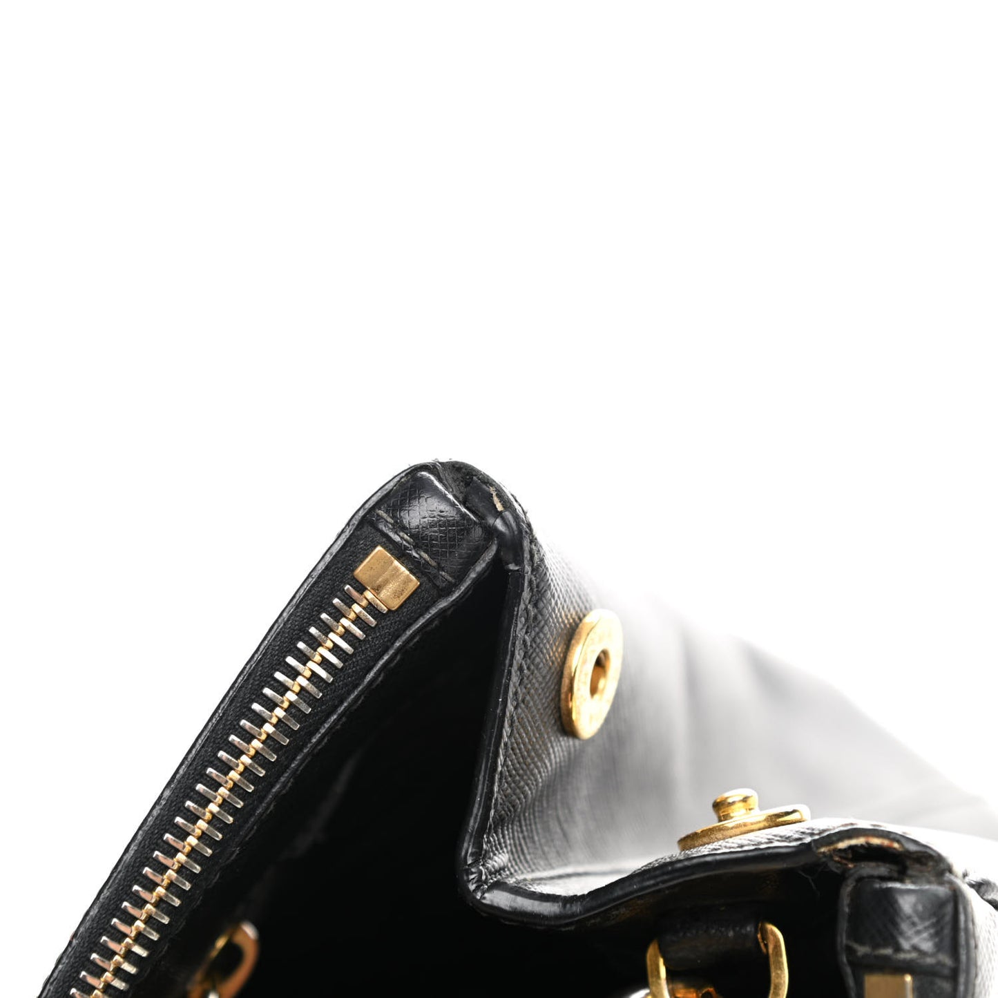 Saffiano Medium Galleria Double Zip Tote Black