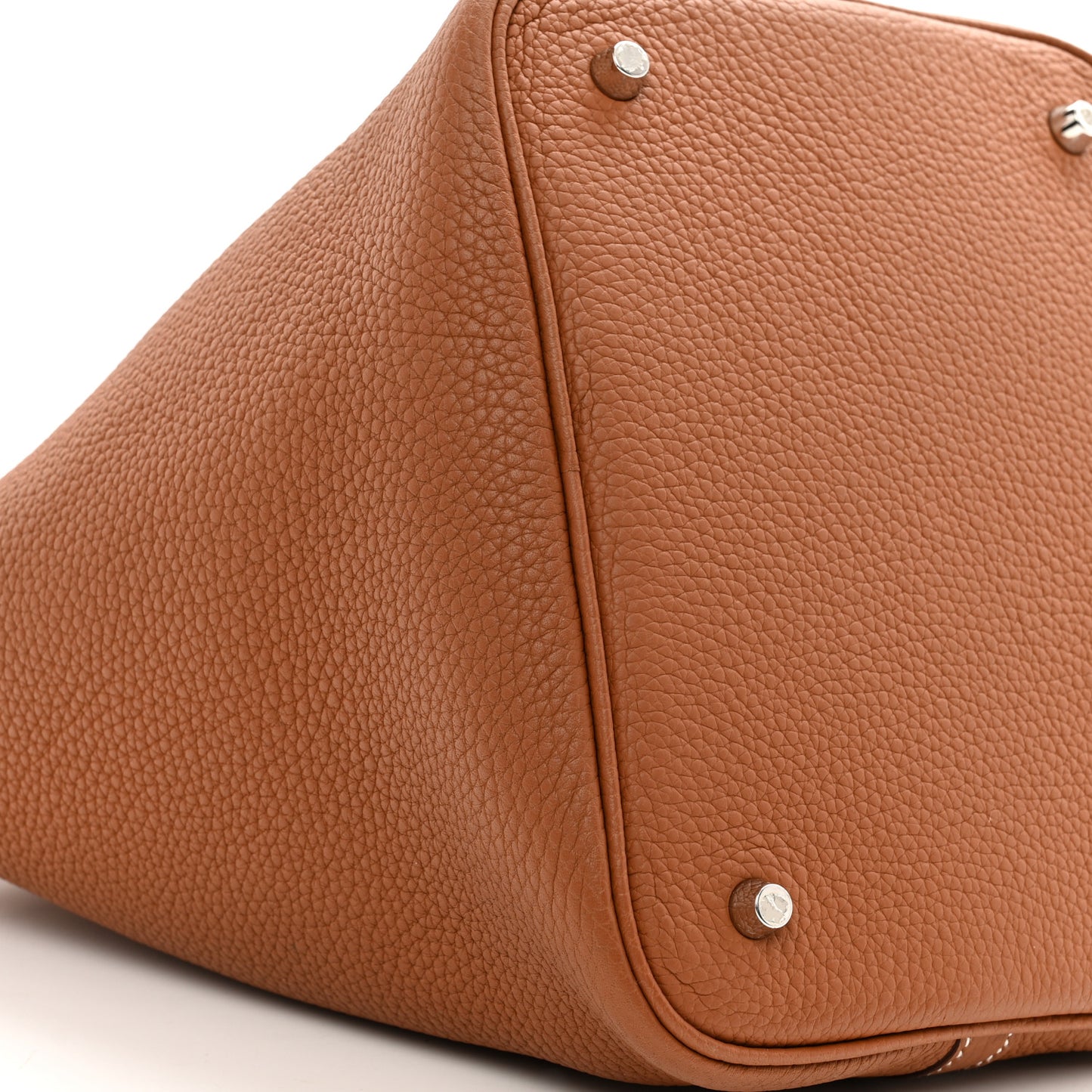 Taurillon Clemence Picotin Lock 22 MM Gold