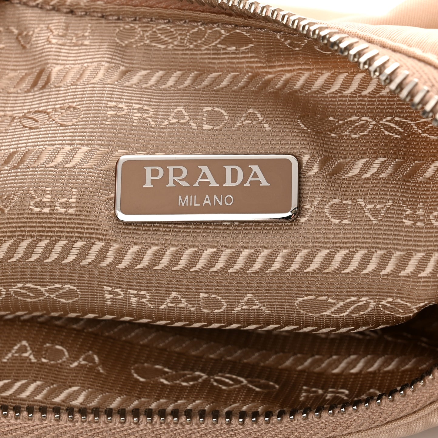 Nylon Re-Edition 2005 Shoulder Bag Cammeo