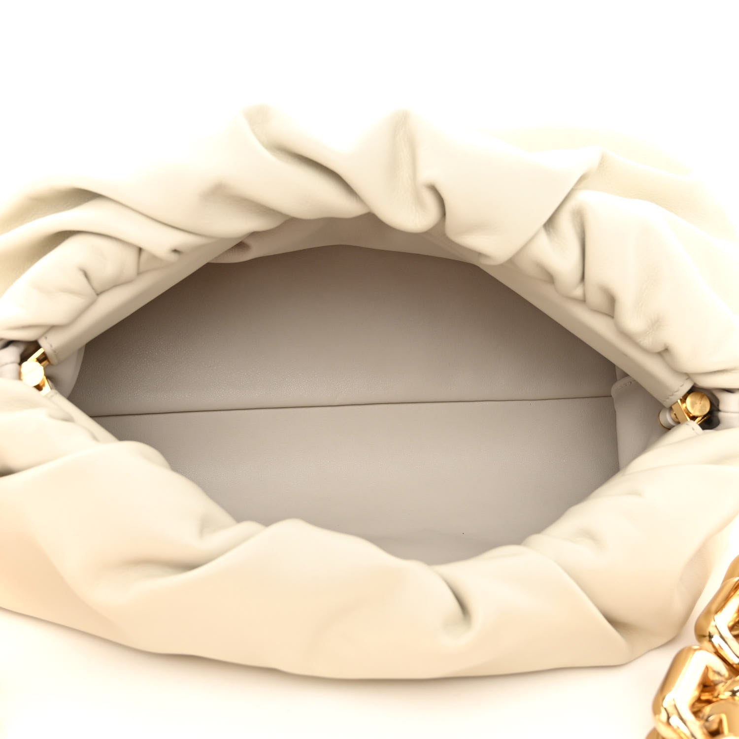 Bottega Veneta Calfskin The Pouch Chain Plaster 4 of 11