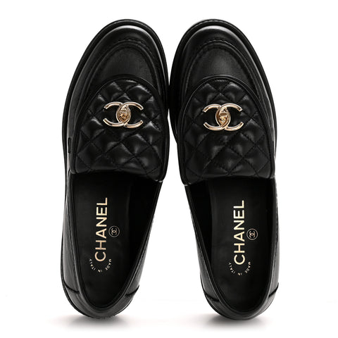 Lambskin Quilted CC Turnlock Loafers 38.5 Black