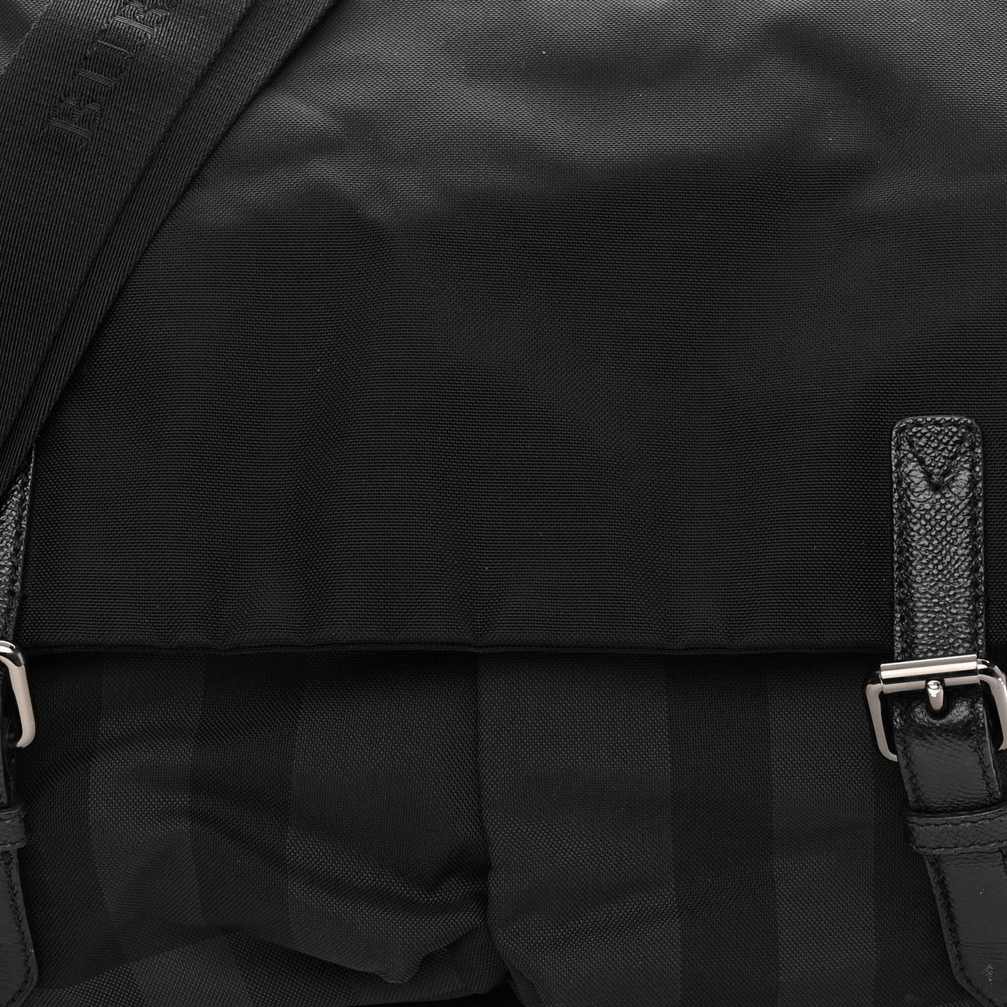 Nylon Jacquard Beat Check Sundorine Messenger Bag Black