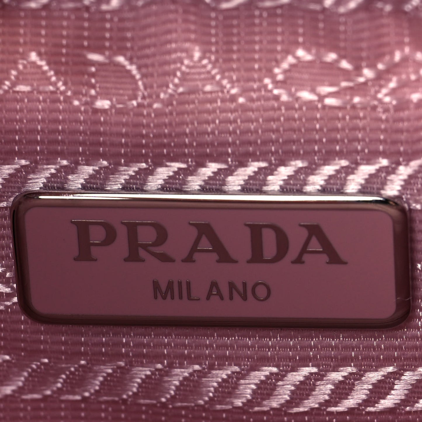 Nylon Re-Edition 2005 Shoulder Bag Alabastro