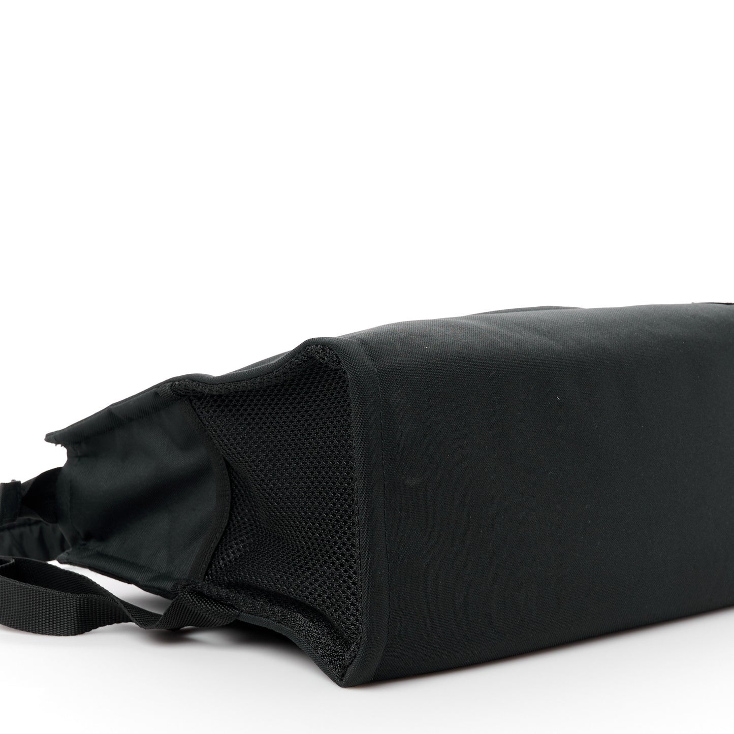 x EASTPAK Tactical Nylon Medium Shopper Black