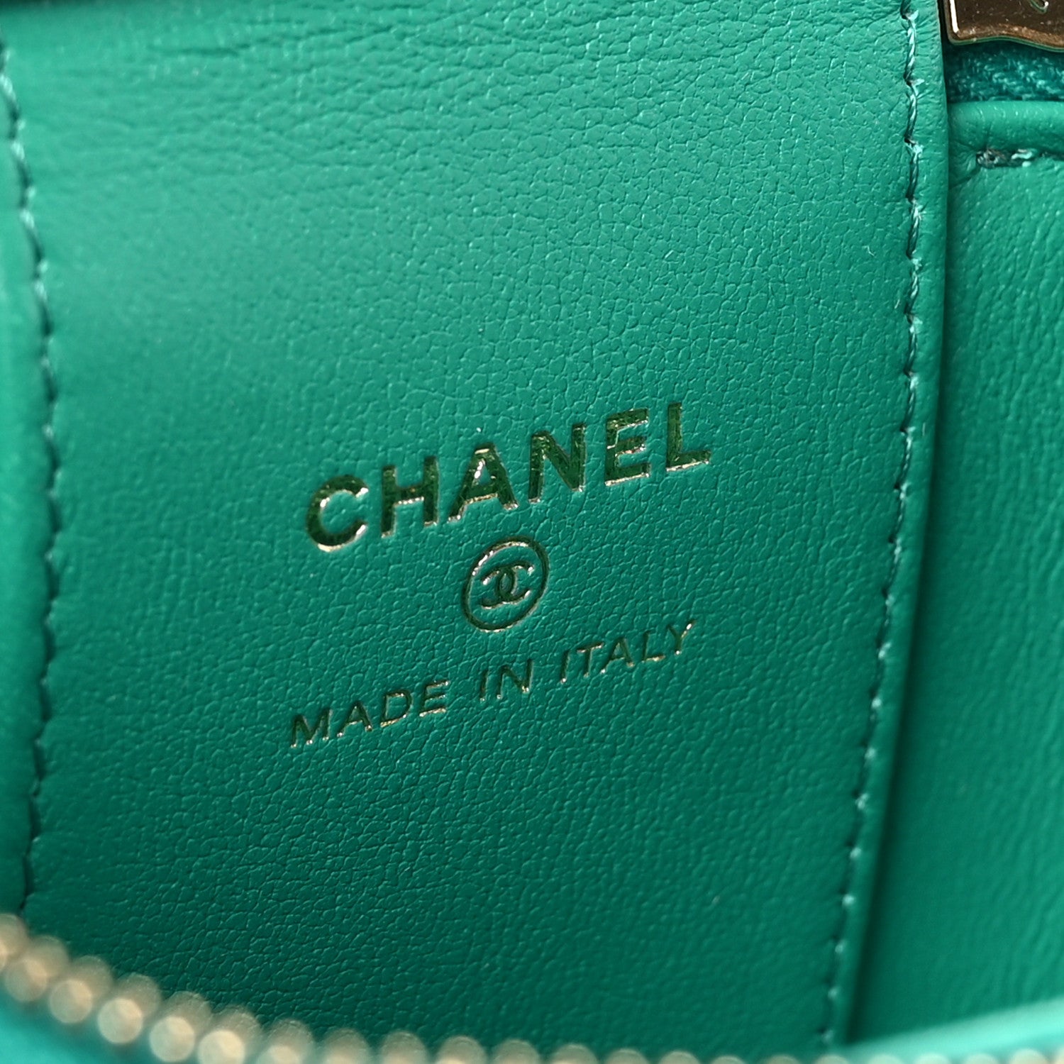 Chanel Caviar Quilted Sweetheart Mini Vanity Case Green 6 of 11