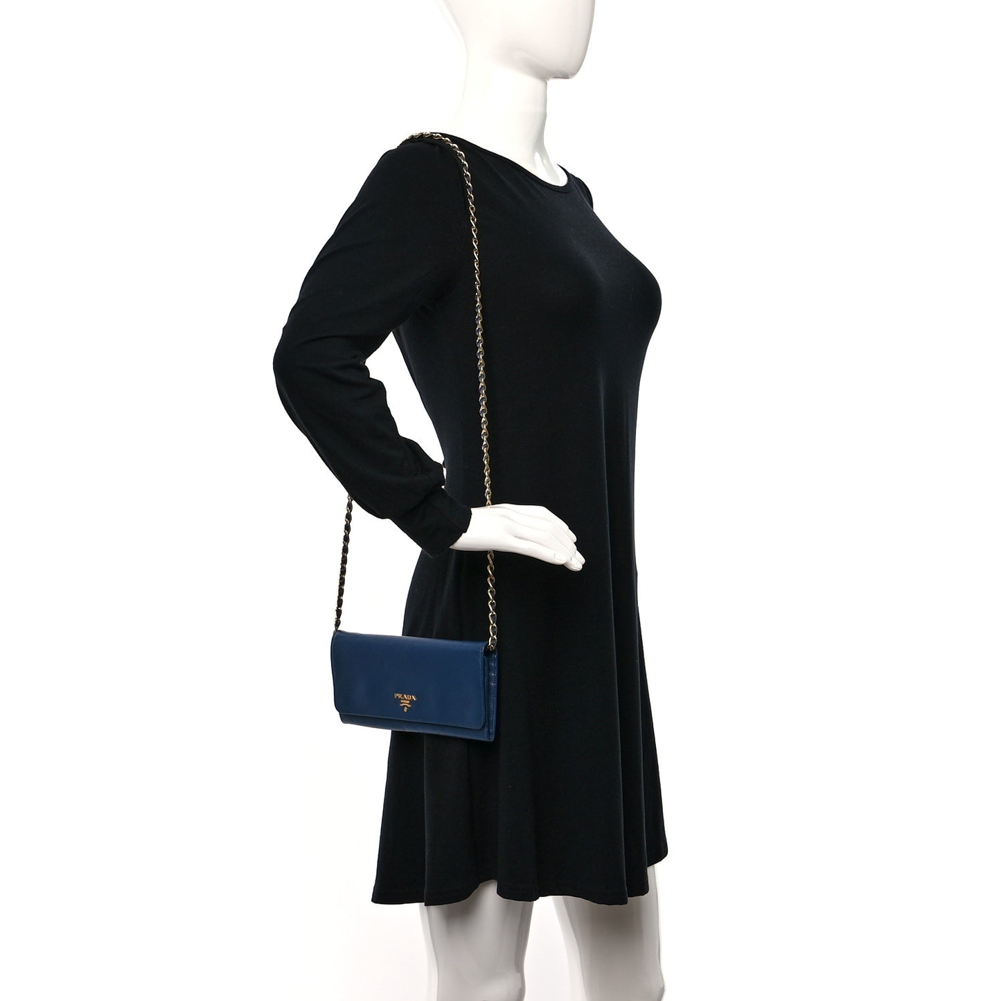 Saffiano Metal Oro Chain Wallet Bleuette