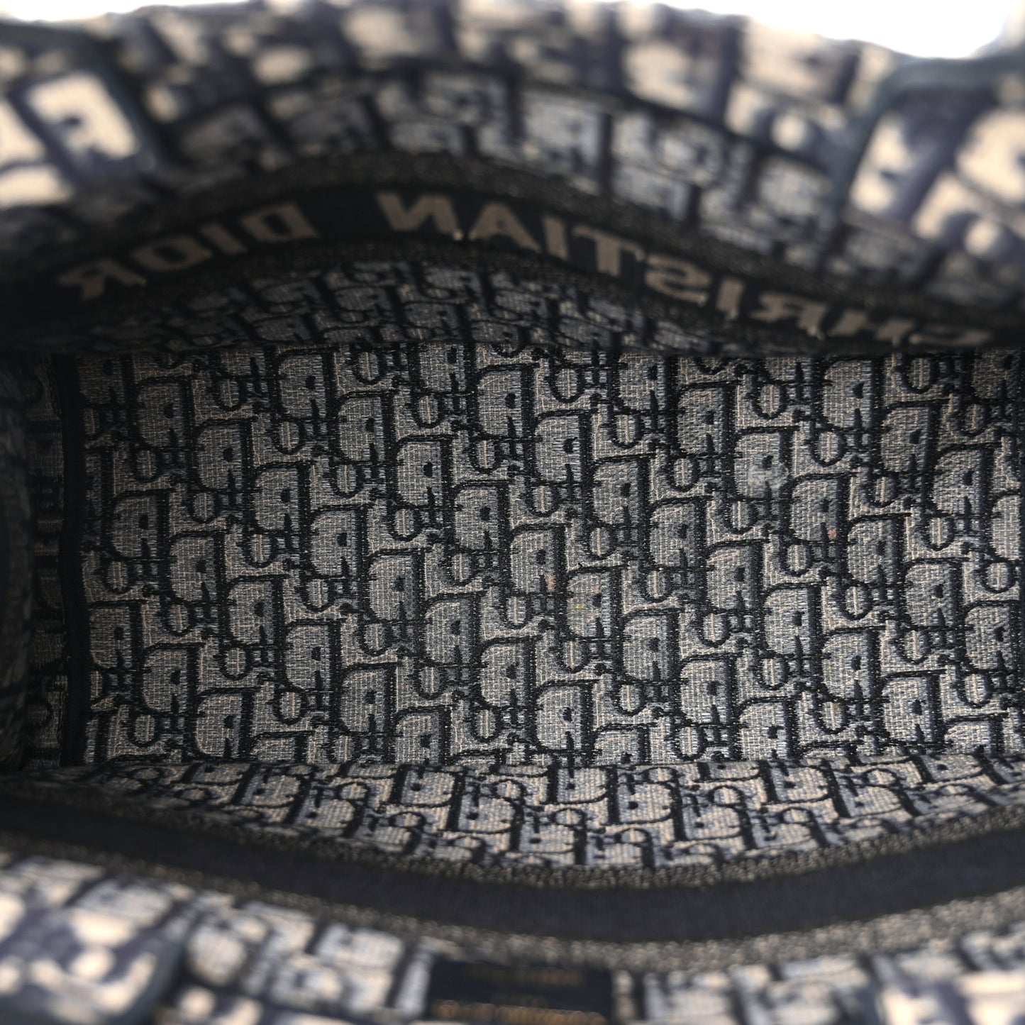 Oblique Medium Book Tote Blue Multicolor