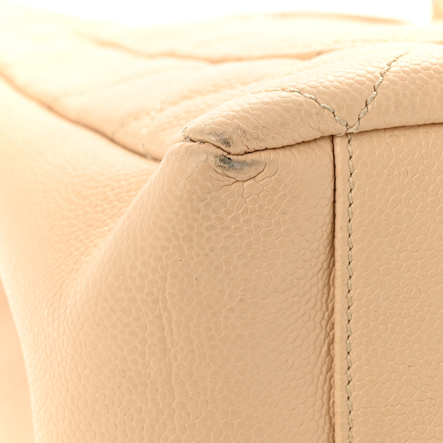 Caviar Quilted Grand Shopping Tote GST Beige Clair