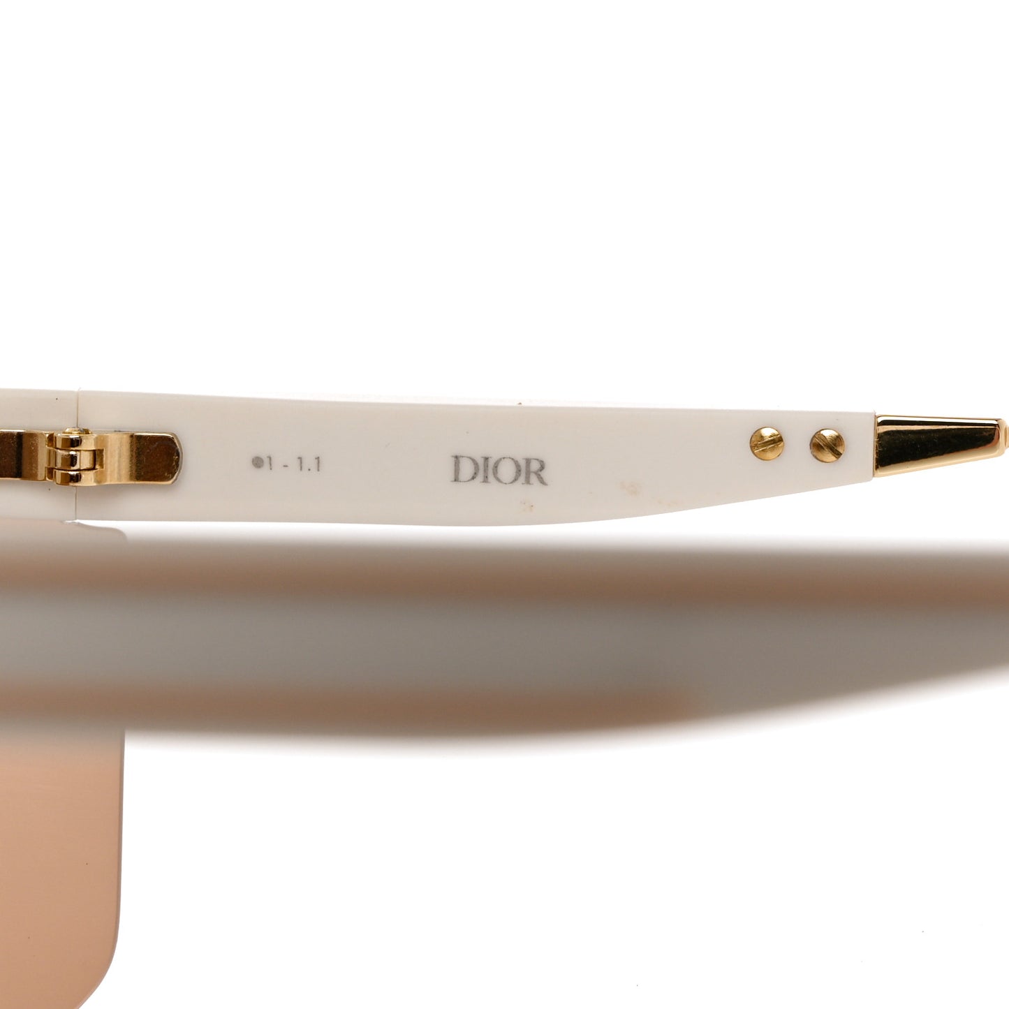 Diorclub M1U Mask Sunglasses White