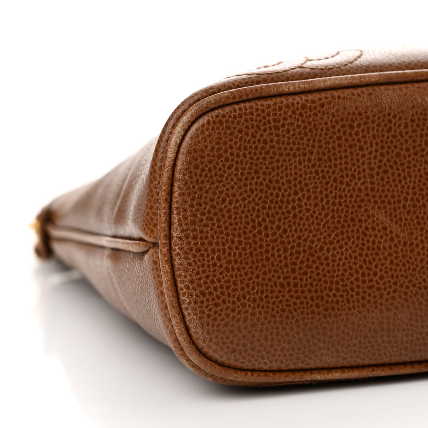 Caviar CC Shoulder Bag Brown