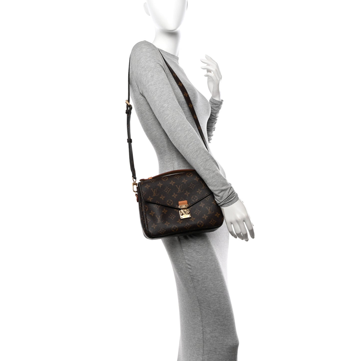 Monogram Pochette Metis