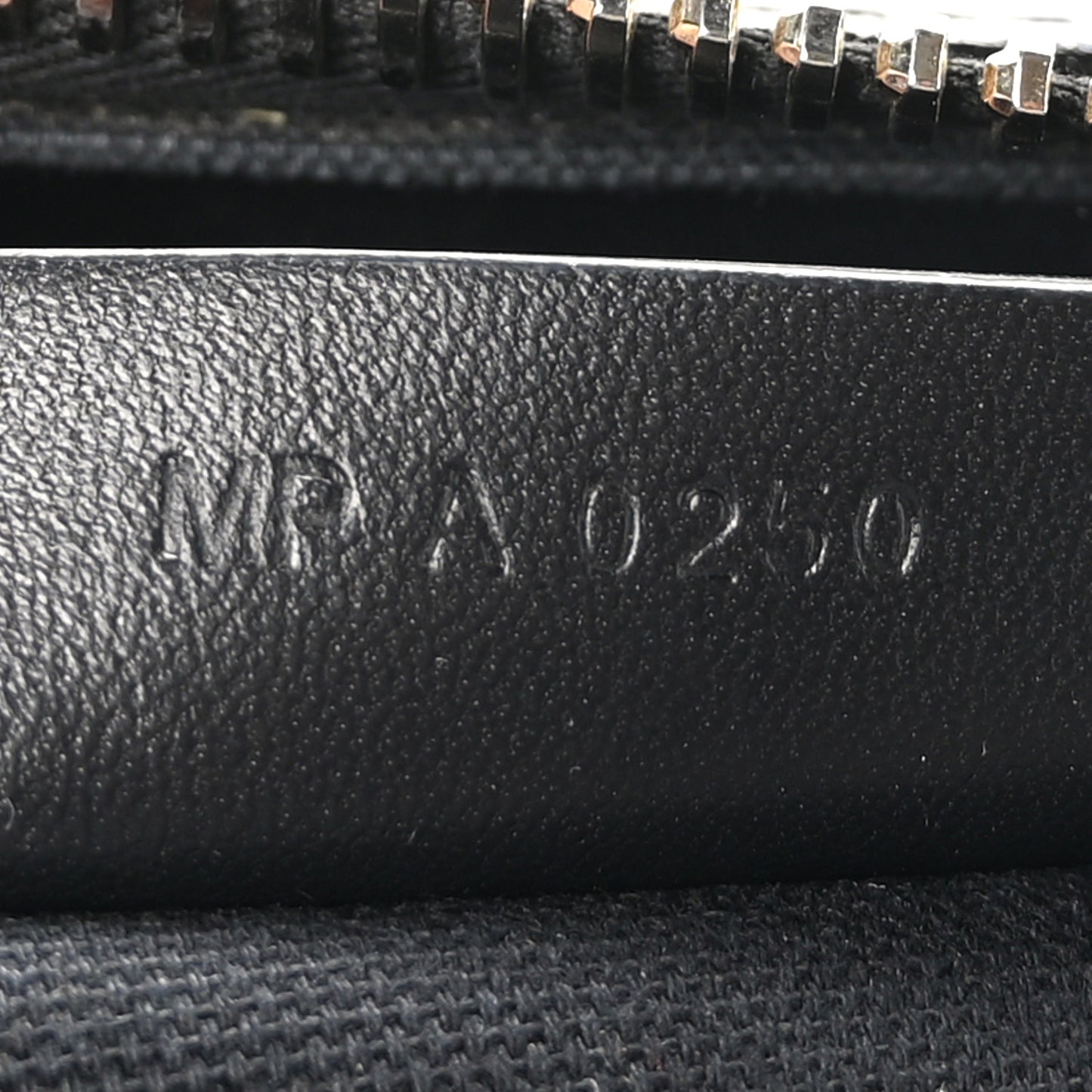 Calfskin Crocodile Embossed Small Antigona Black