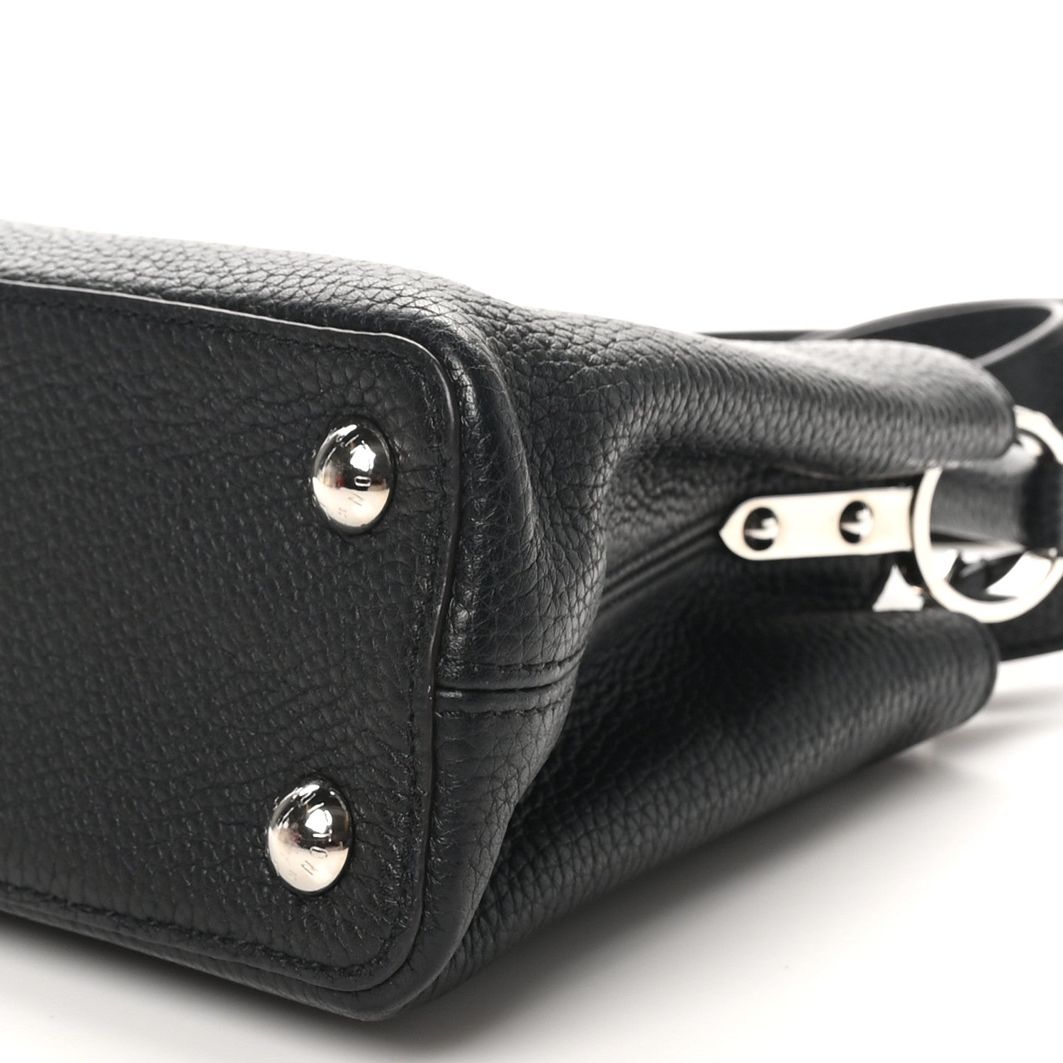 Louis Vuitton Taurillon Capucines BB Black 9 of 9