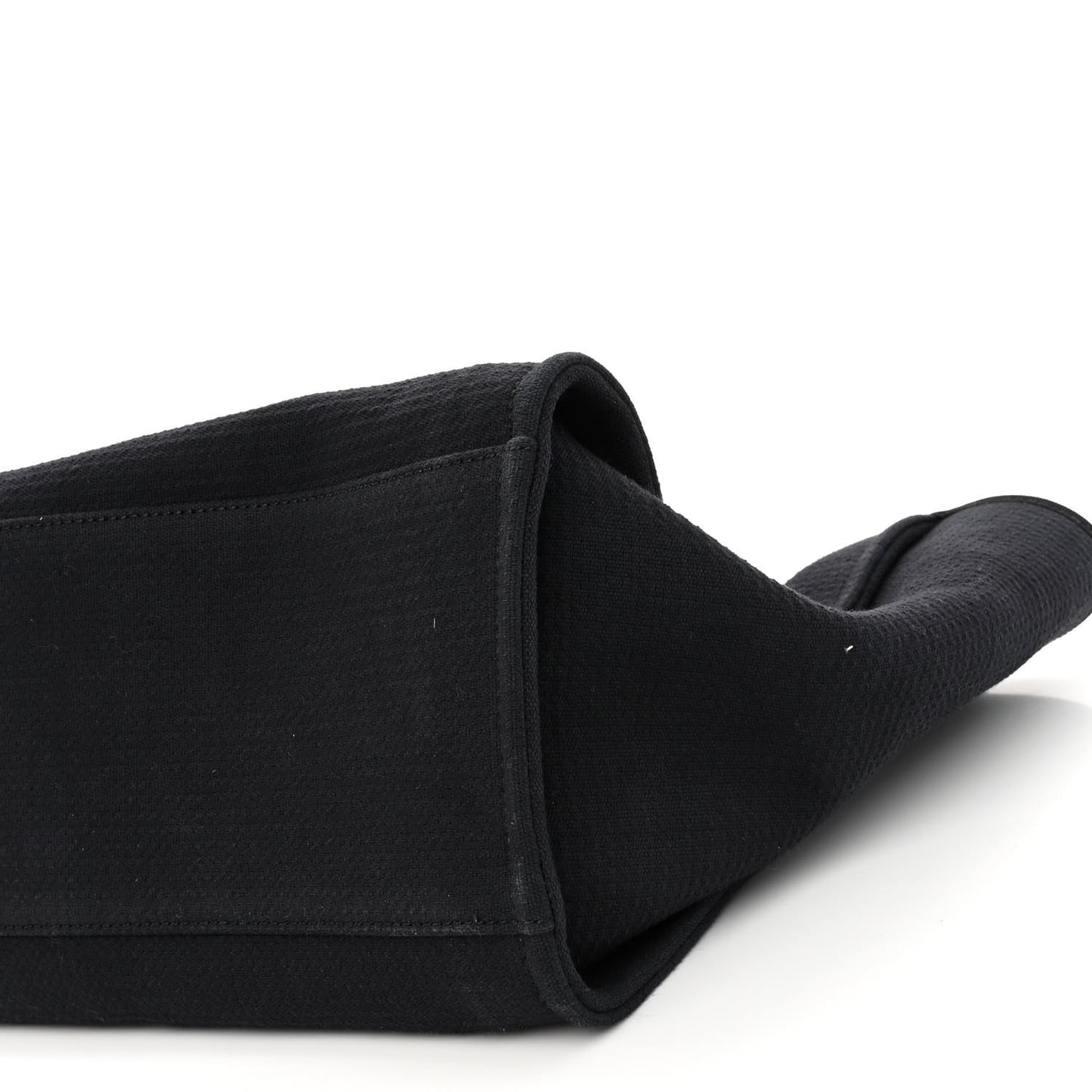 Mixed Fibers Medium Deauville Tote Black