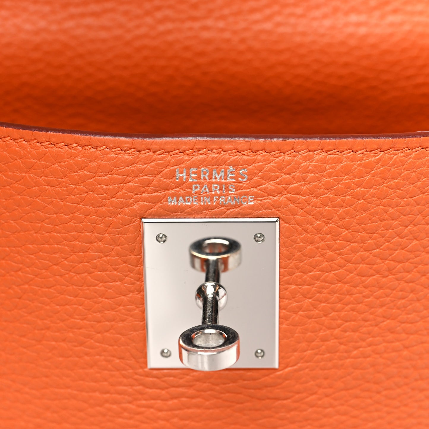 Taurillon Clemence Kelly Retourne 32 Orange