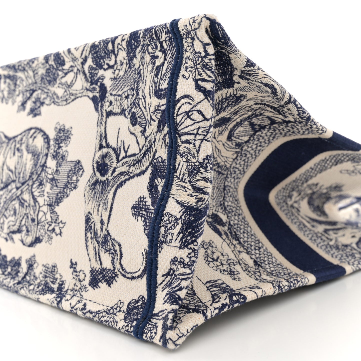 Canvas Embroidered Medium Dioriviera Toile De Jouy Book Tote Blue
