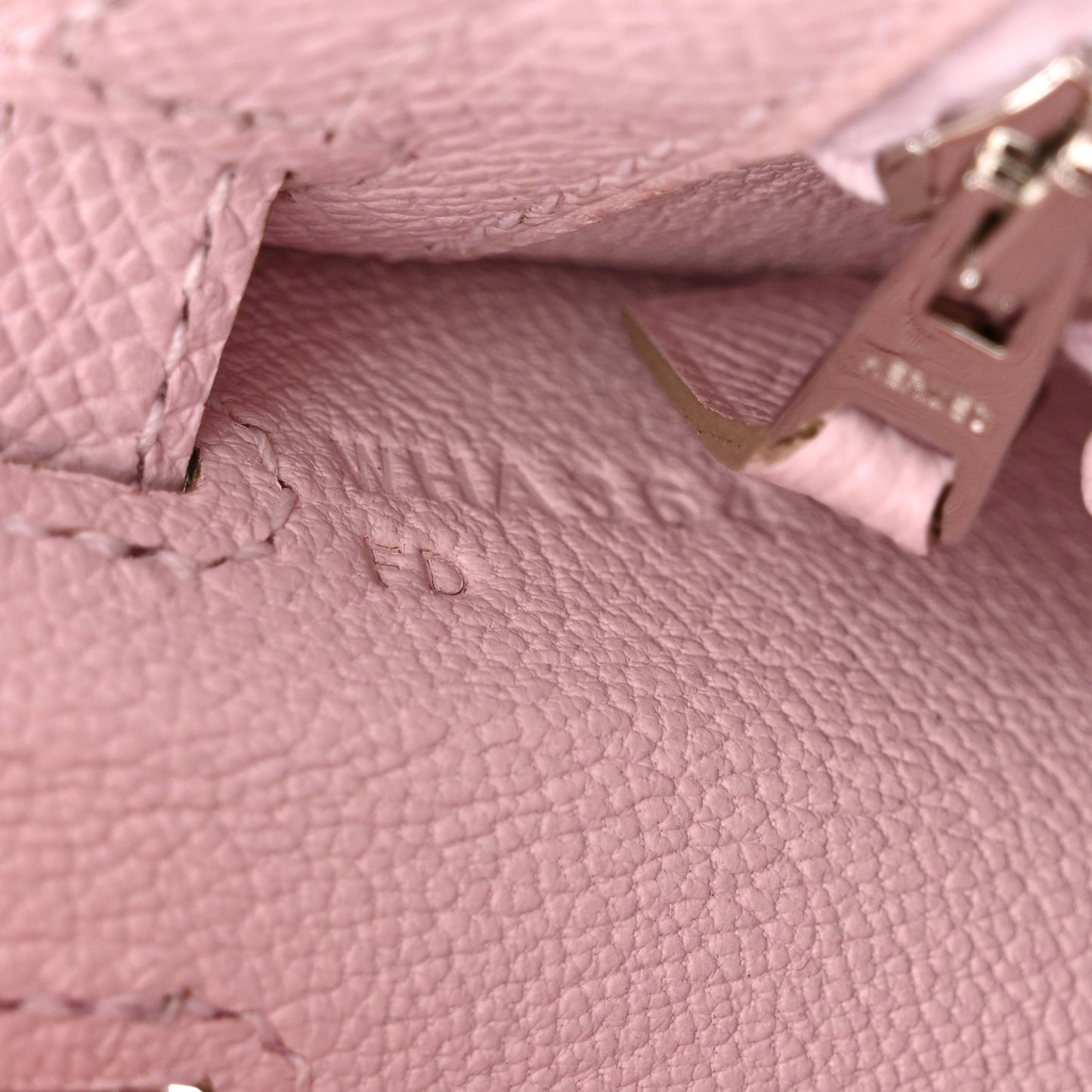 Epsom Kelly Sellier 25 Mauve Pale