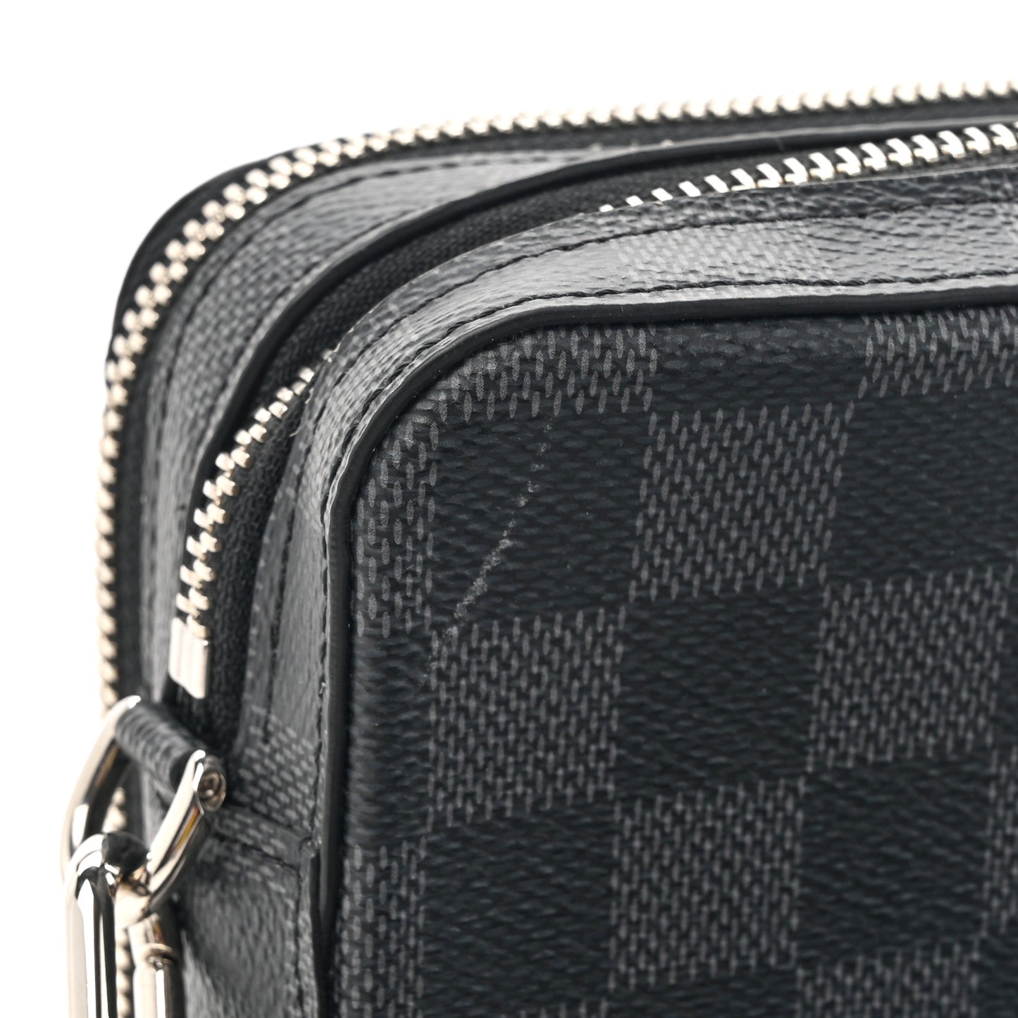 Damier Graphite Alpha Wearable Wallet
